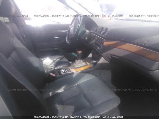 WBADT43401GX21486 - 2001 BMW 525 I AUTOMATIC SILVER photo 5