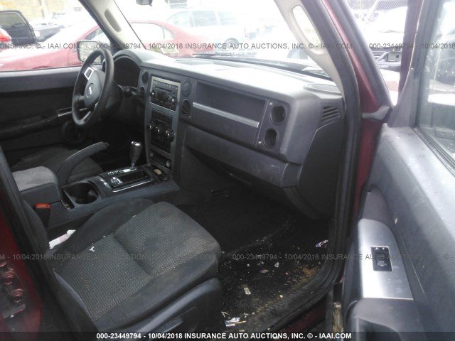 1J8HG48N08C155866 - 2008 JEEP COMMANDER SPORT მუქწითელი ფოტო 5