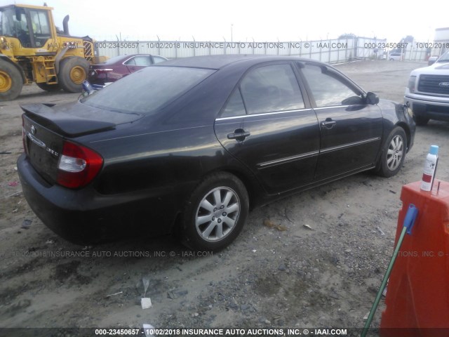4T1BE32K93U128384 - 2003 TOYOTA CAMRY LE/XLE/SE Қара фото 4