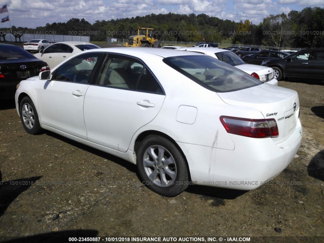 4T1BE46K97U681414 - 2007 TOYOTA CAMRY NEW GENERAT CE/LE/XLE/SE WHITE photo 3