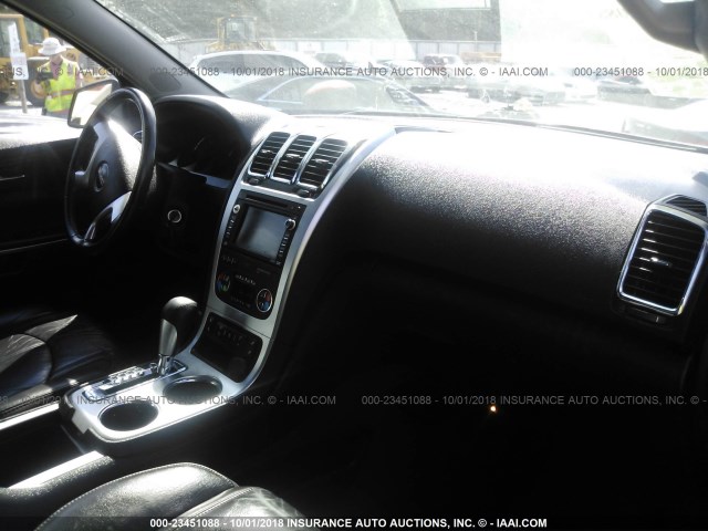 1GKER337X8J227583 - 2008 GMC ACADIA SLT-2 შავი ფოტო 5