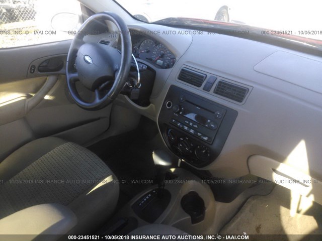 1FAHP34N07W243326 - 2007 FORD FOCUS ZX4/S/SE/SES 勃艮第红 照片 5