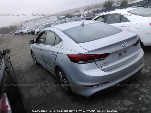 KMHD84LF6HU243409 - 2017 HYUNDAI ELANTRA SE/VALUE/LIMITED SILVER photo 3