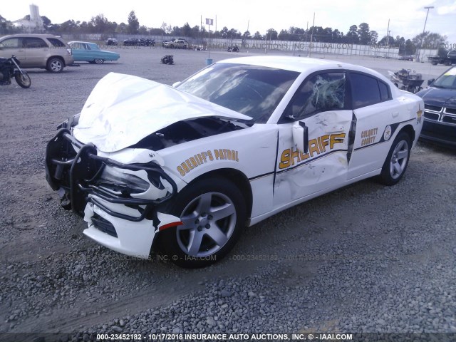 2C3CDXAT2FH796147 - 2015 DODGE CHARGER POLICE WHITE photo 2