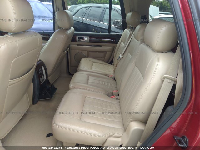 5LMFU27545LJ15839 - 2005 LINCOLN NAVIGATOR Czerwony zdjęcie 8