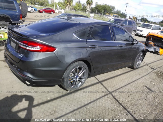 3FA6P0HD8HR157094 - 2017 FORD FUSION SE GRAY photo 4