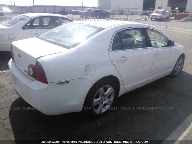 1G1ZA5EU6BF353686 - 2011 CHEVROLET MALIBU LS 白色 照片 4
