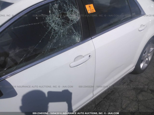 1G1ZA5EU6BF353686 - 2011 CHEVROLET MALIBU LS 白色 照片 6