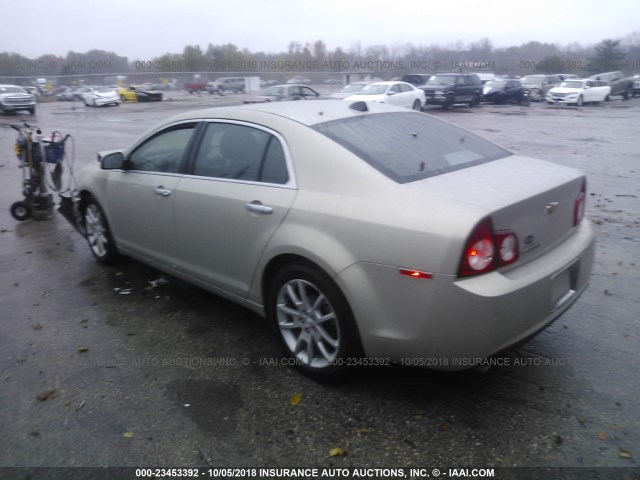 1G1ZG5E79CF286589 - 2012 CHEVROLET MALIBU LTZ 金色 照片 3