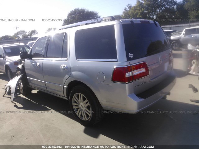 5LMJJ2H57DEL07941 - 2013 LINCOLN NAVIGATOR 银色 照片 3