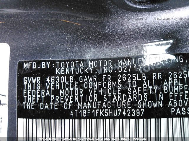 4T1BF1FK5HU742397 - 2017 TOYOTA CAMRY LE/XLE/SE/XSE GRAY photo 9