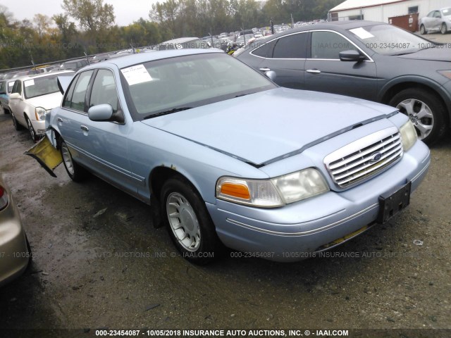 2FAFP74W51X107552 - 2001 FORD CROWN VICTORIA LX BLUE photo 1