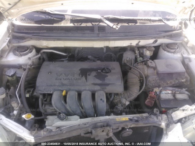 2T1KR32E34C211231 - 2004 TOYOTA COROLLA MATRIX XR WHITE photo 10