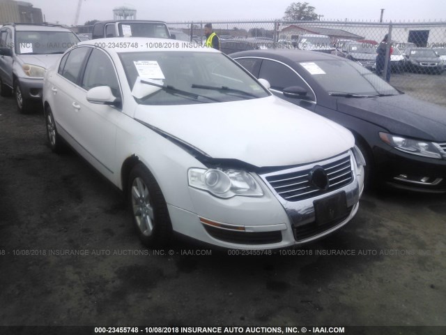 WVWGK73C97P106357 - 2007 VOLKSWAGEN PASSAT 2.0T WHITE photo 1