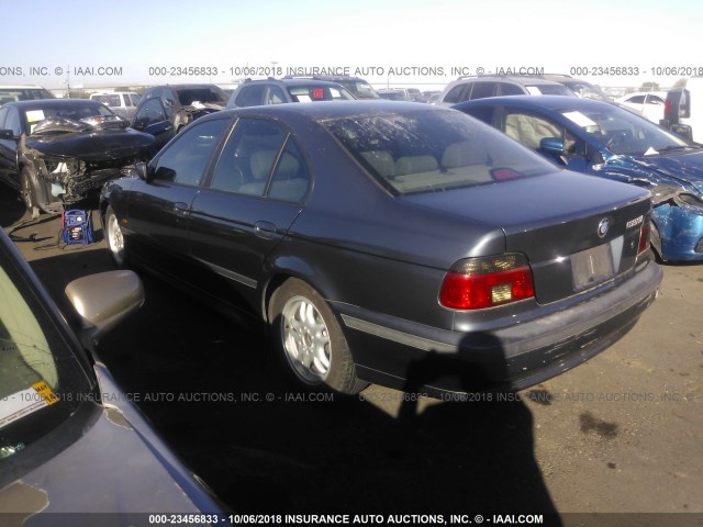 WBADM6349YGU14255 - 2000 BMW 528 I AUTOMATIC GRAY photo 3