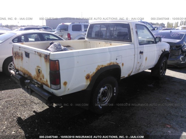 1N6ND11Y2JC392514 - 1988 NISSAN D21 SHORT BED WHITE photo 4