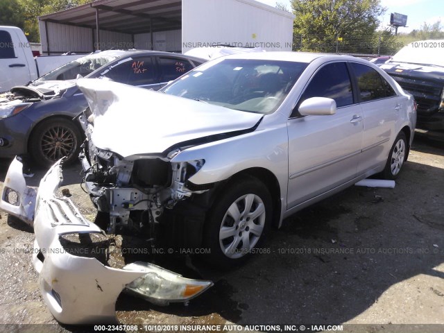 4T4BF3EK7AR010085 - 2010 TOYOTA CAMRY SE/LE/XLE 银色 照片 2