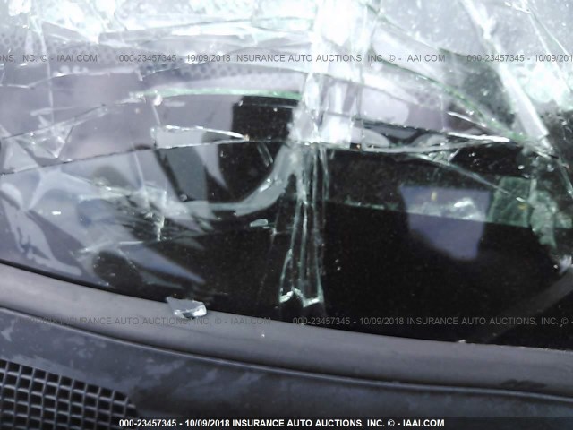 4T1BG22K91U811056 - 2001 TOYOTA CAMRY CE/LE/XLE 白色 照片 9