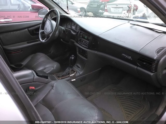 2G4WB55K011288955 - 2001 BUICK REGAL LS SILVER photo 5