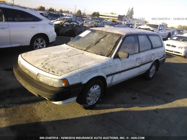 JT2SV21W7H0000932 - 1987 TOYOTA CAMRY DLX WHITE photo 2