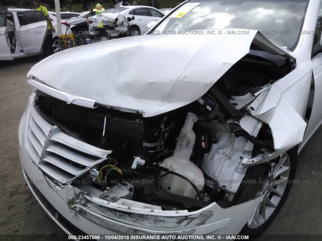 KMHGC4DE5BU135341 - 2011 HYUNDAI GENESIS 3.8L WHITE photo 6