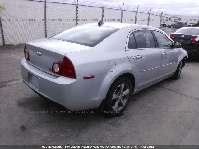 1G1ZC5E03CF215516 - 2012 CHEVROLET MALIBU 1LT SILVER photo 4