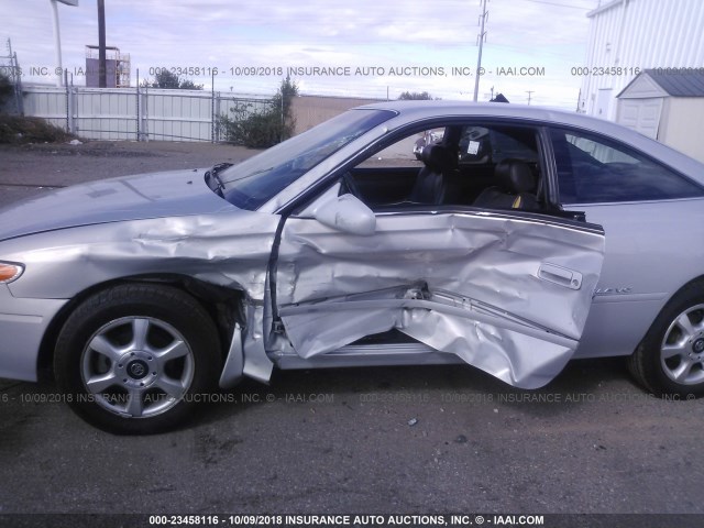 2T1CF28P01C450375 - 2001 TOYOTA CAMRY SOLARA SE/SLE Gümüş foto 6