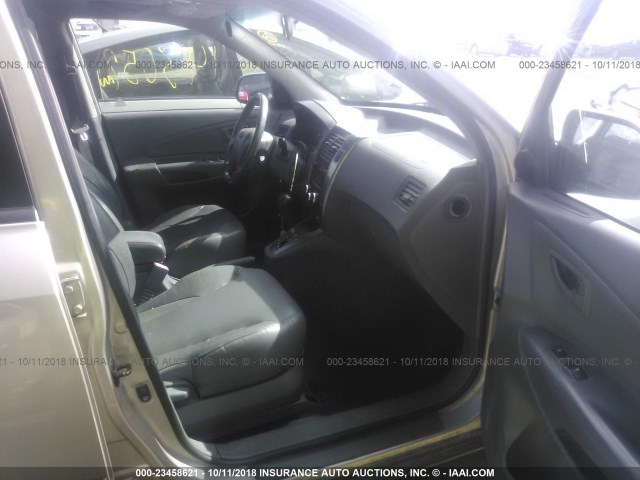 KM8JN72DX5U131415 - 2005 HYUNDAI TUCSON GLS/LX SILVER photo 5