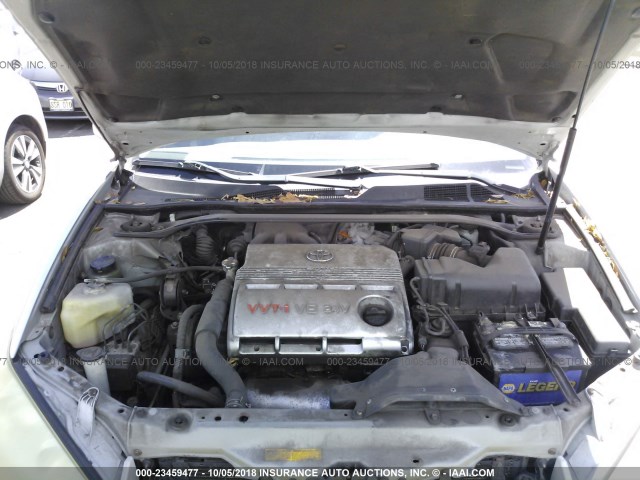 JTDBF32K850158813 - 2005 TOYOTA CAMRY LE/XLE/SE SILVER photo 10