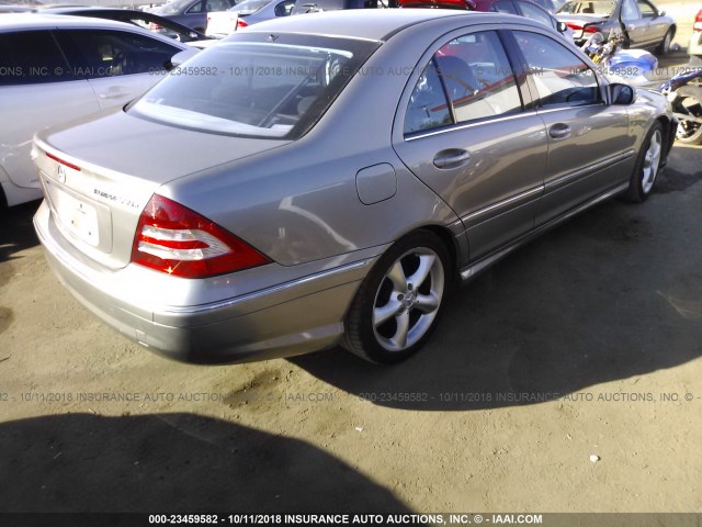 WDBRF40J25F659836 - 2005 MERCEDES-BENZ C 230K SPORT SEDAN GRAY photo 4