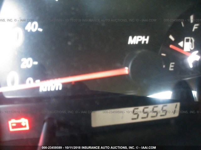 4T1BF30K82U500912 - 2002 TOYOTA CAMRY LE/XLE/SE 白色 照片 7