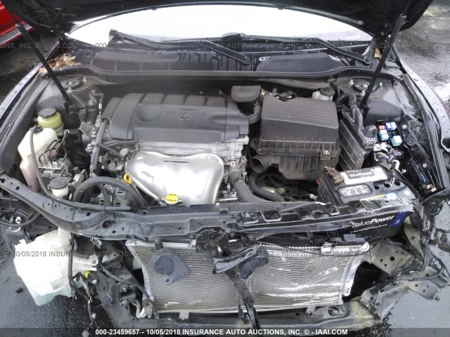 4T1BF3EK2BU741664 - 2011 TOYOTA CAMRY SE/LE/XLE შავი ფოტო 10
