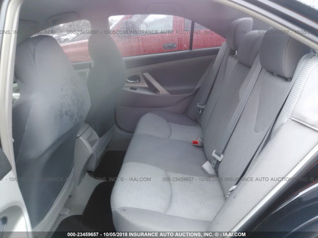 4T1BF3EK2BU741664 - 2011 TOYOTA CAMRY SE/LE/XLE შავი ფოტო 8