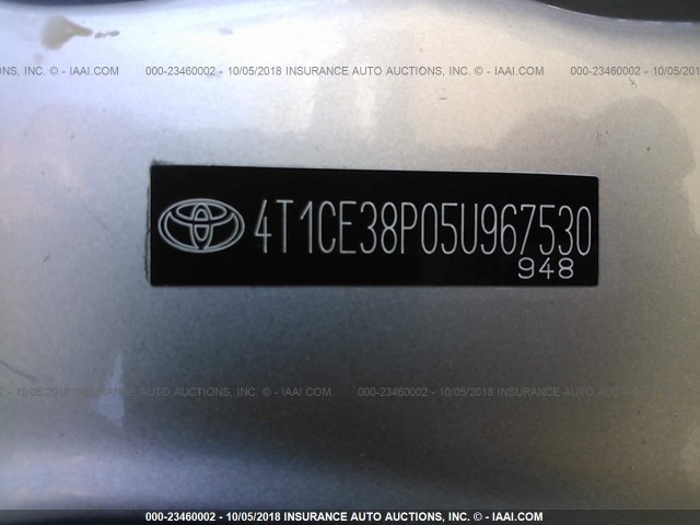 4T1CE38P05U967530 - 2005 TOYOTA CAMRY SOLARA SE/SLE Gümüş foto 9