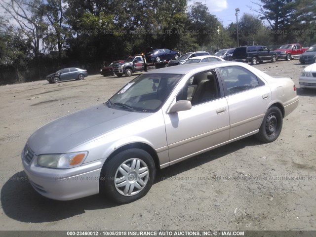 4T1BG22K1YU663561 - 2000 TOYOTA CAMRY CE/LE/XLE 金色 照片 2