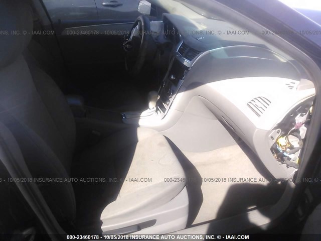 1G1ZB5E18BF170213 - 2011 CHEVROLET MALIBU LS 蓝色 照片 5