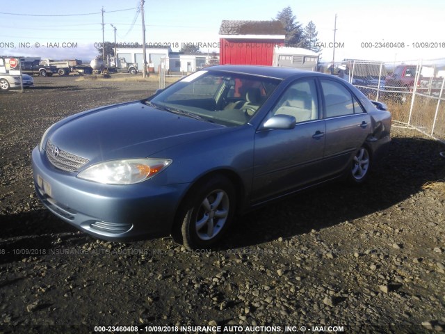 JTDBE32K130142386 - 2003 TOYOTA CAMRY LE/XLE Теңіз көгі фото 2