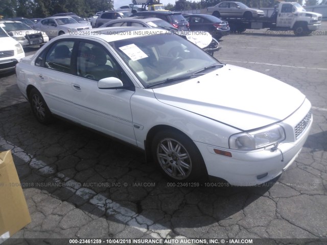 YV1TS592051407014 - 2005 VOLVO S80 2.5T WHITE photo 1