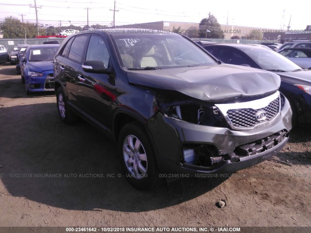 5XYKT3A17BG106578 - 2011 KIA SORENTO LX GREEN photo 1