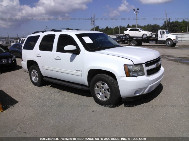 IGNSCAE04BR143327 - 2011 CHEVROLET TAHOE C1500  LS WHITE photo 1