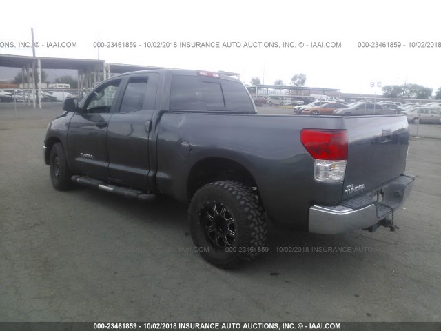 5TFRM5F17DX055437 - 2013 TOYOTA TUNDRA DOUBLE CAB SR5 GRAY photo 3