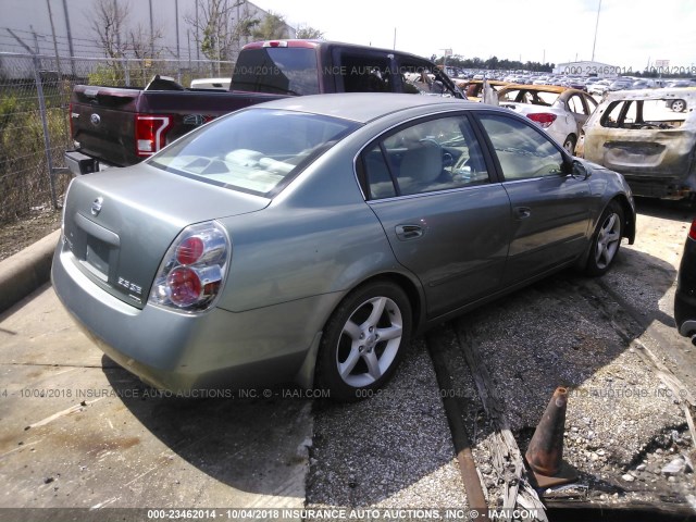 1N4BL11D45N438141 - 2005 NISSAN ALTIMA SE/SL/SE-R GREEN photo 4