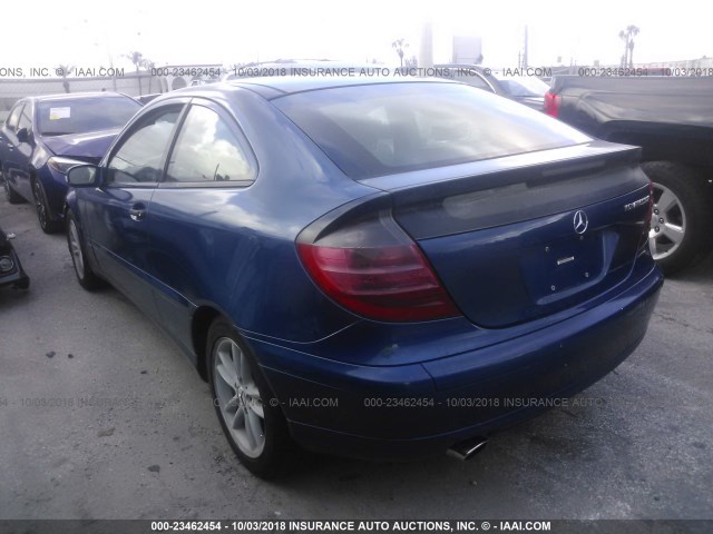 WDBRN47J12A343023 - 2002 MERCEDES-BENZ C 230K SPORT COUPE BLUE photo 3