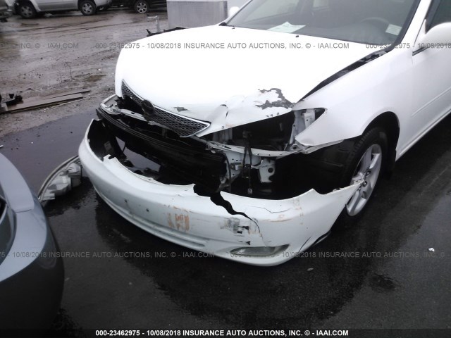 JTDBF32K320037781 - 2002 TOYOTA CAMRY LE/XLE/SE 白色 照片 6