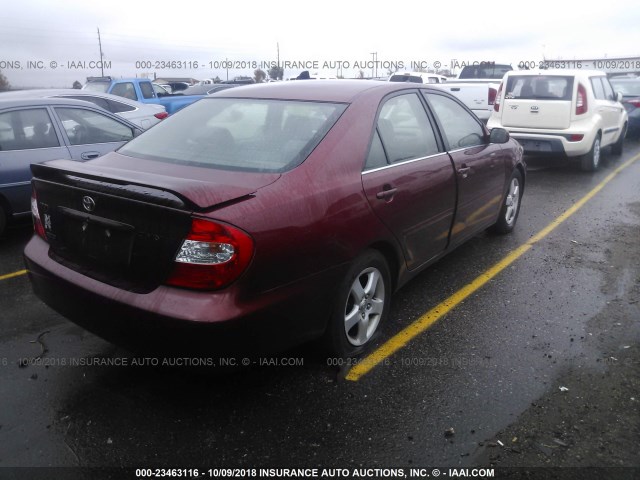 4T1BE32K52U102802 - 2002 TOYOTA CAMRY LE/XLE/SE RED photo 4