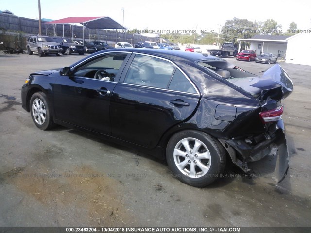 4T1BF3EK1BU182091 - 2011 TOYOTA CAMRY SE/LE/XLE შავი ფოტო 3