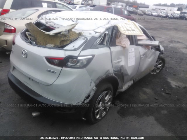 JM1DKFC7XG0135987 - 2016 MAZDA CX-3 TOURING BEIGE photo 4