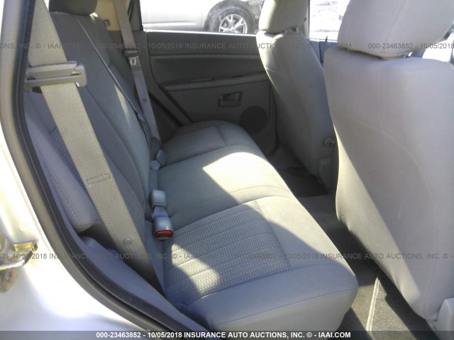 1J8GS48K77C576000 - 2007 JEEP GRAND CHEROKEE LAREDO/COLUMBIA/FREEDOM 银色 照片 8