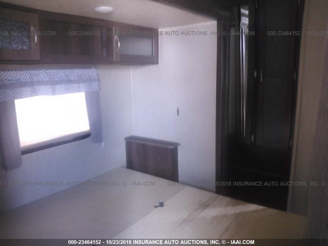 4X4TPUH24JP071484 - 2018 FOREST RIVER PUMA  未知 照片 5