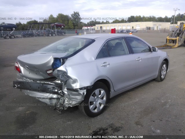 4T1BE46K68U249168 - 2008 TOYOTA CAMRY CE/LE/XLE/SE SILVER photo 4